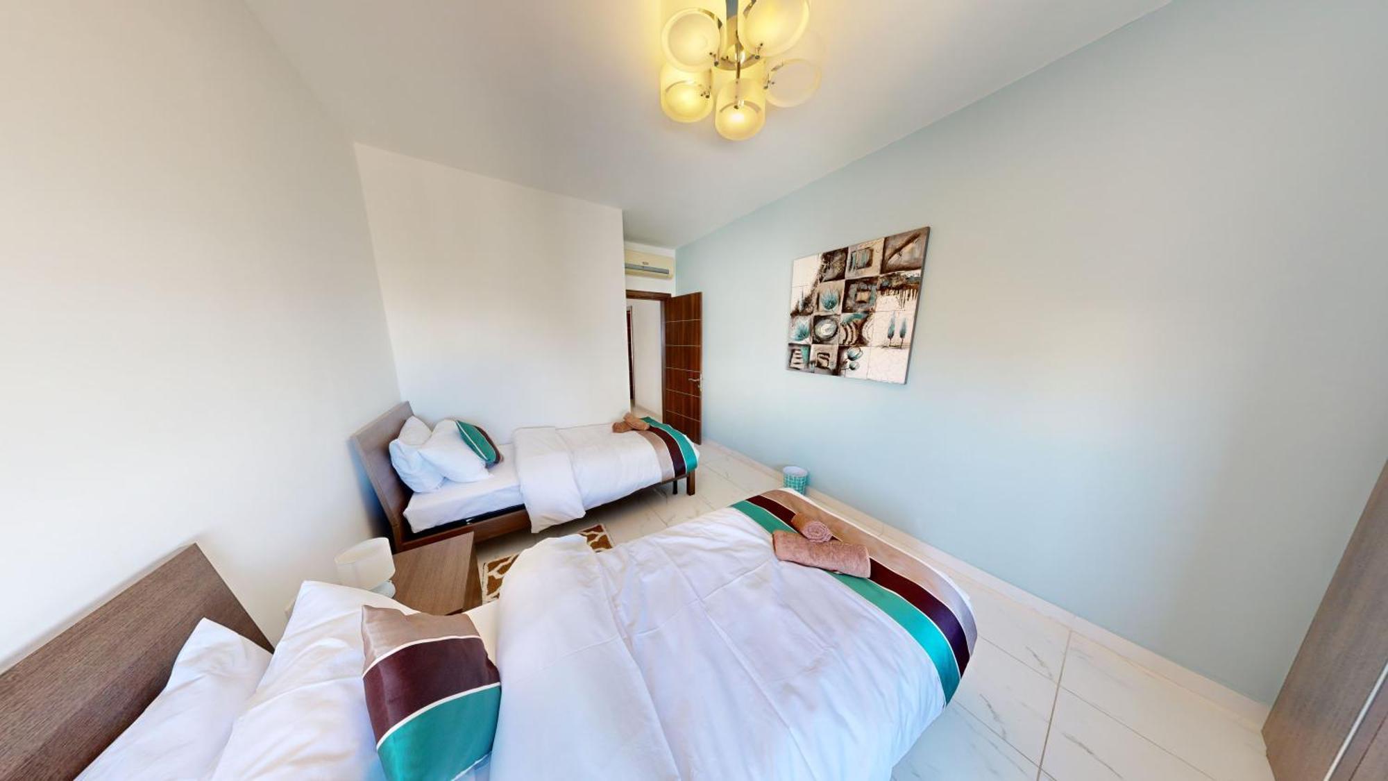 Amazing Spacious Apartment With Bbq & Jacuzzi Saint Julian's Eksteriør billede